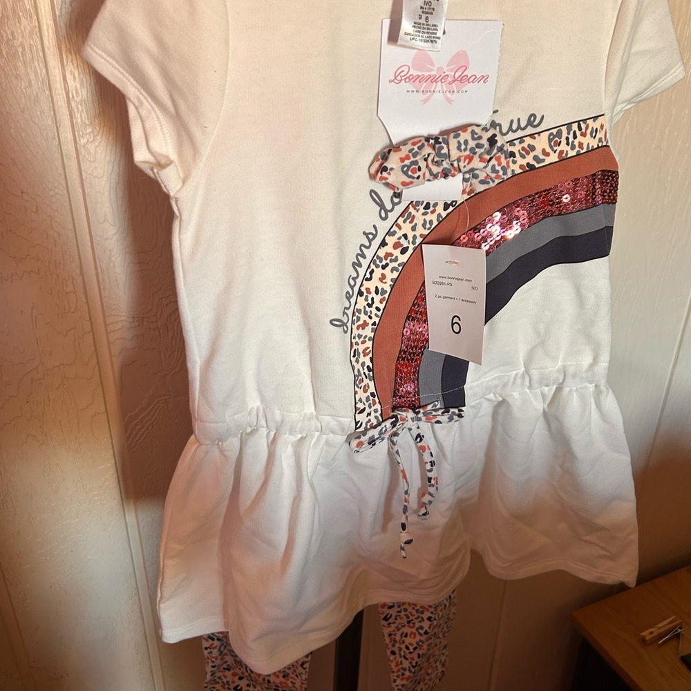 NWT Bonnie Jean leggings and short sleeve shirt set, girls size 6